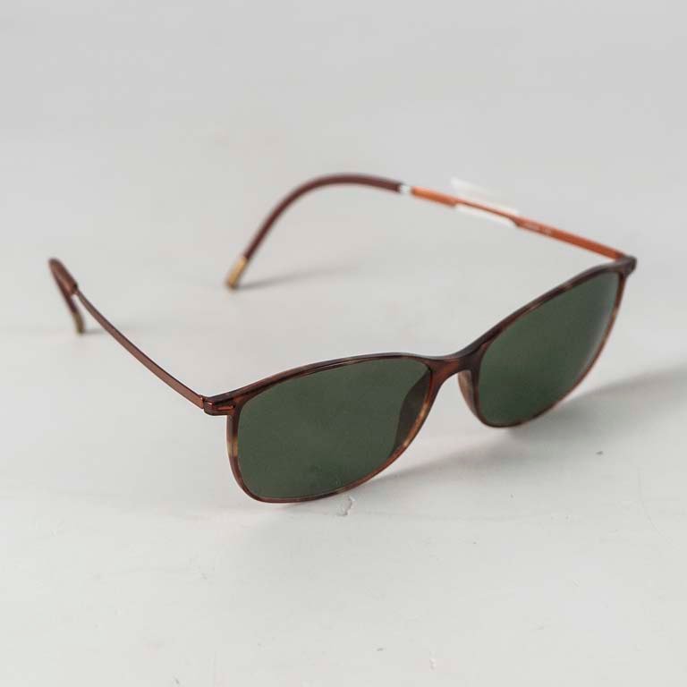 Lentes de sol con marco - imagen 2