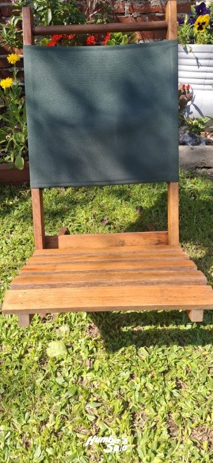 Silla Playera Plegable de Madera y Lona Resistente