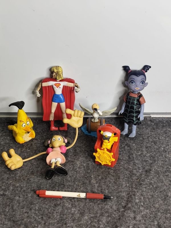 Lote de Figuras de Juguete Antiguas Varias