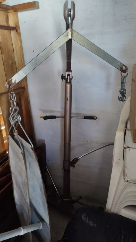 Item 869992 - Image 0