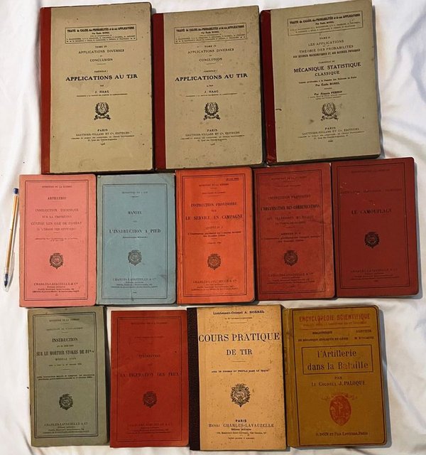 Lote de 12 Libros Antiguos en Francés Colección General Berisso