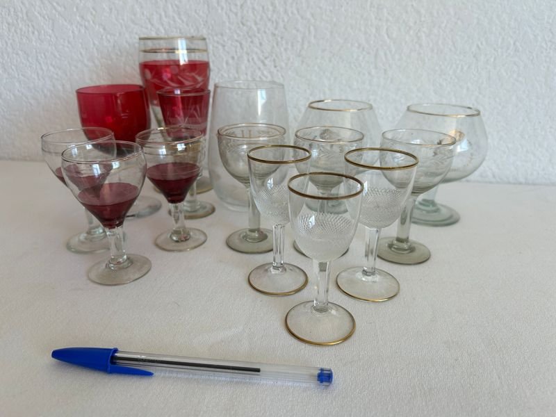 Lotes de copas de vino y accesorios - imagen 3