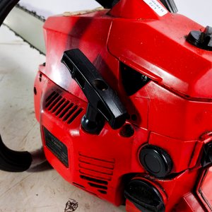 Motosierra a Nafta Roja - Sin Probar - imagen 7
