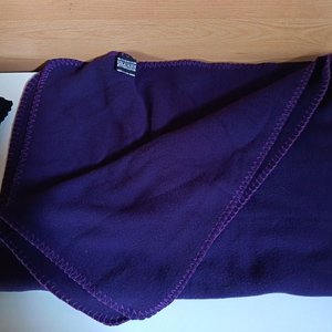 Par de Mantas para Bebé de Polar - Violeta y Negra - imagen 2