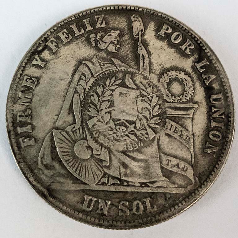 Moneda de Guatemala 1 Peso 1894 Resellada sobre Perú 1 Sol 1871 (Falsa) - 3.7 cm