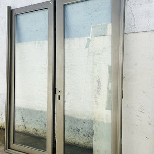 Lote #001 – Puerta doble con marco – 190x245cm – sin pestillos y sin llaves - imagen 3