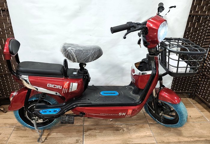 Item 16830 - Image 2