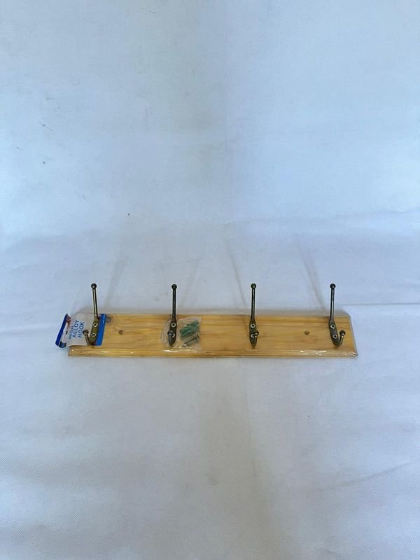 Lote siguiente: Perchero NUEVO - Accesorio de Vestir