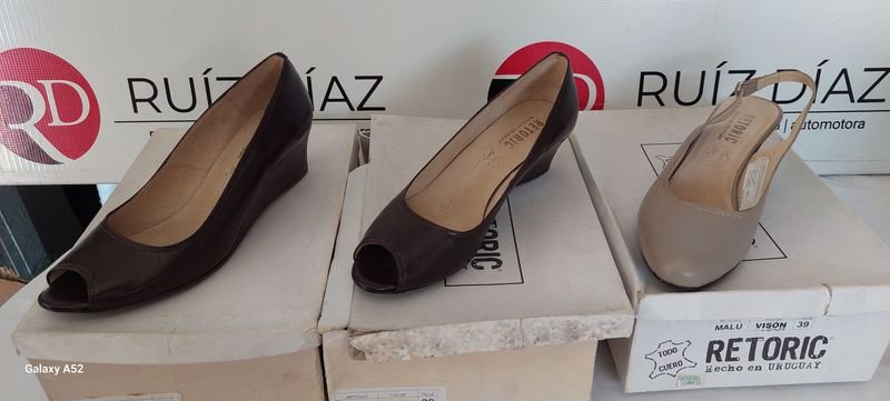 Lote anterior: Calzado de cuero para hombre