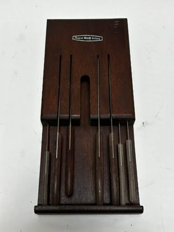 Lote de Cuchillos Regent Cutlery con Bloque de Madera