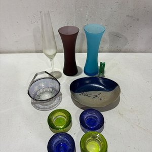 Lote anterior: Lote de Floreros, Portavelas y Cuenco Decorativo