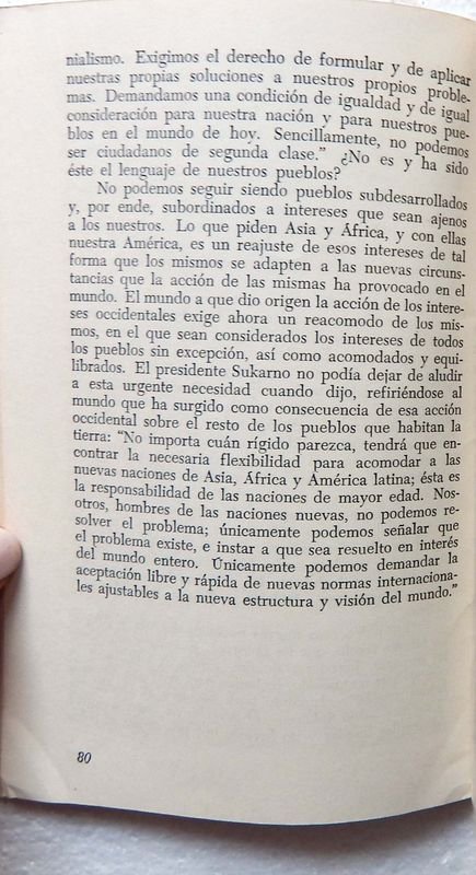Libro de América Latina y el Mundo por Leopoldo Zea - imagen 5