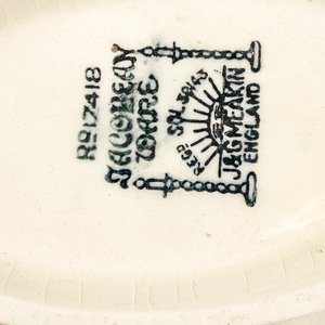 Juego de Loza Inglesa: Salsera con Bandeja y Centro - imagen 6