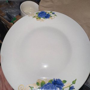 Juego de Vajilla con Tazas y Platos Decorados con Rosas Azules - imagen 6