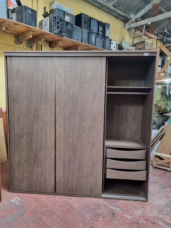 Item 847205 - Image 3