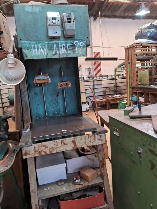 Revividor de Calzado Industrial - imagen 1