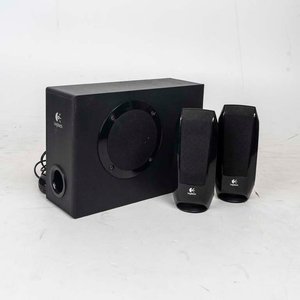 Parlantes de Computadora Logitech 2.1 con Subwoofer - imagen 2