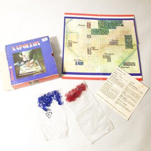 Lote siguiente: Dos Juegos de Mesa Vintage "Pelikan": Armada y Napoleón