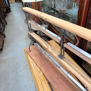 Antiguo Portarrollos de Mostrador para Papel de Envolver - Madera y Hierro - imagen 4