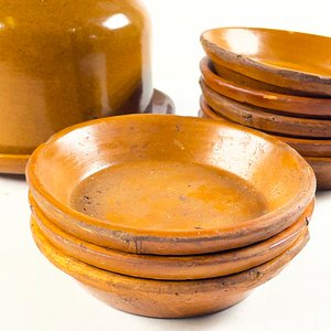 Juego de 9 Piezas de Cerámica: Dulcera con Tapa y Platillos - imagen 3