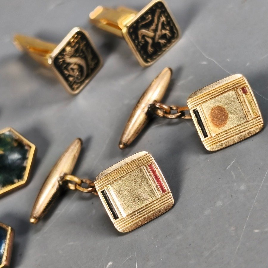 Item 16427 - Image 3