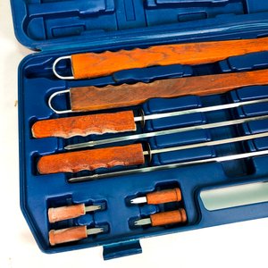 Set de Utensilios para Parrilla en Estuche Azul - imagen 3
