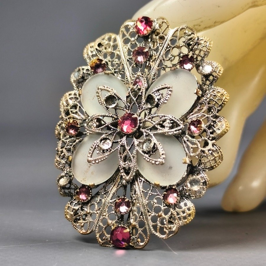 Item 16408 - Image 3