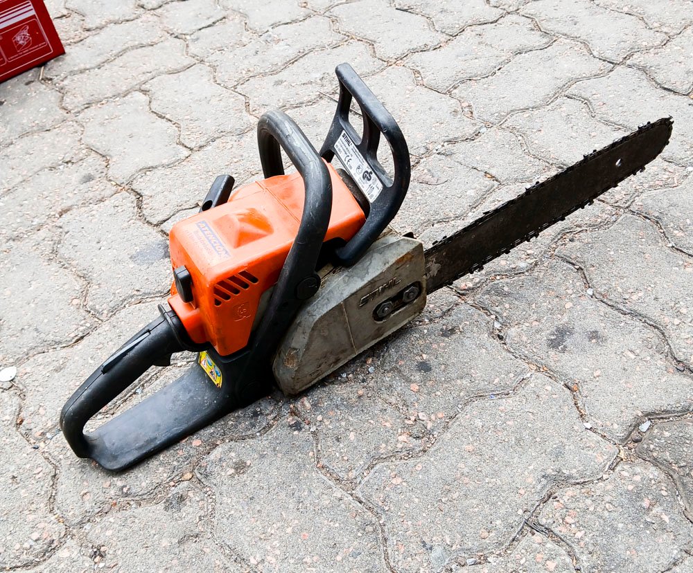 Lote siguiente: Motosierra Stihl de Alta Potencia