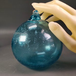 Cuatro Esferas Decorativas de Vidrio Soplado Gordiola Azul - imagen 4