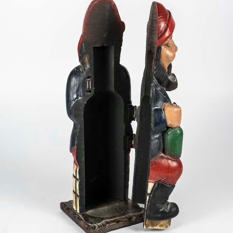 Guarda botellas de vini de madera tallada forma personaje marinero - imagen 2
