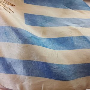 Conjunto Decorativo Bandera Uruguay Bronce y Mármol - imagen 6