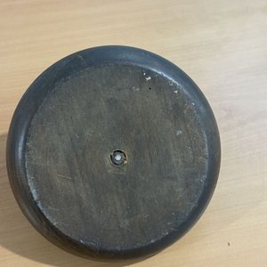Lote de Artesanía Criolla Uruguaya: Placas de Gauchos y Silla Decorativa - imagen 17