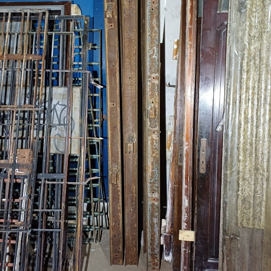 Item 16745 - Image 2