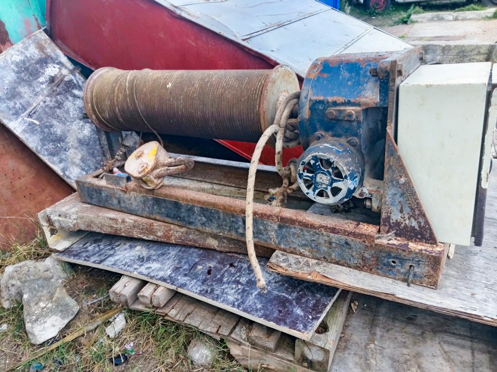 Guinche Eléctrico para Obra - 1000 kg, 3 HP, 20m Linga