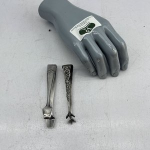 Pinzas para Azúcar de Plata: Una Marcada "800" y Otra Bañada en Plata - imagen 1