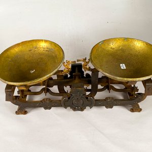 Balanza Antigua de Hierro con Platos de Bronce - imagen 5