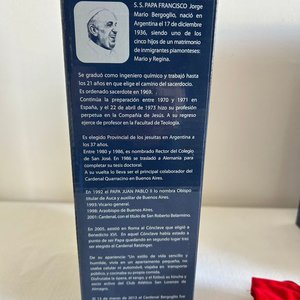 Estatuillas Coleccionables del Papa Francisco en Poliresina - imagen 6
