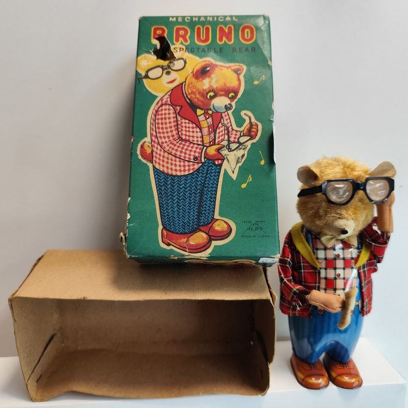 Lote siguiente: Bruno Oso Mecánico Vintage ALPS