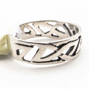 Anillo de Plata 925 Labrada con Diseño Celta - imagen 2