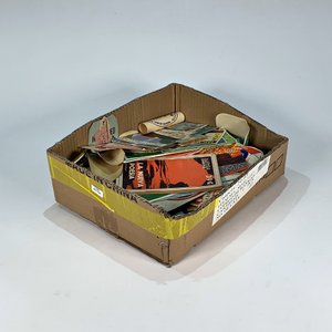 Lote anterior: Lote de Etiquetas y Sellos de Equipaje Vintage