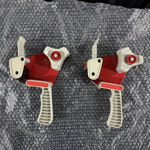 Dispensador de Cinta Adhesiva Rojo y Blanco - imagen 1