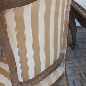 Juego de Comedor Francés Estilo Luis XV con Marquetería y Tapizado Rayado - imagen 10