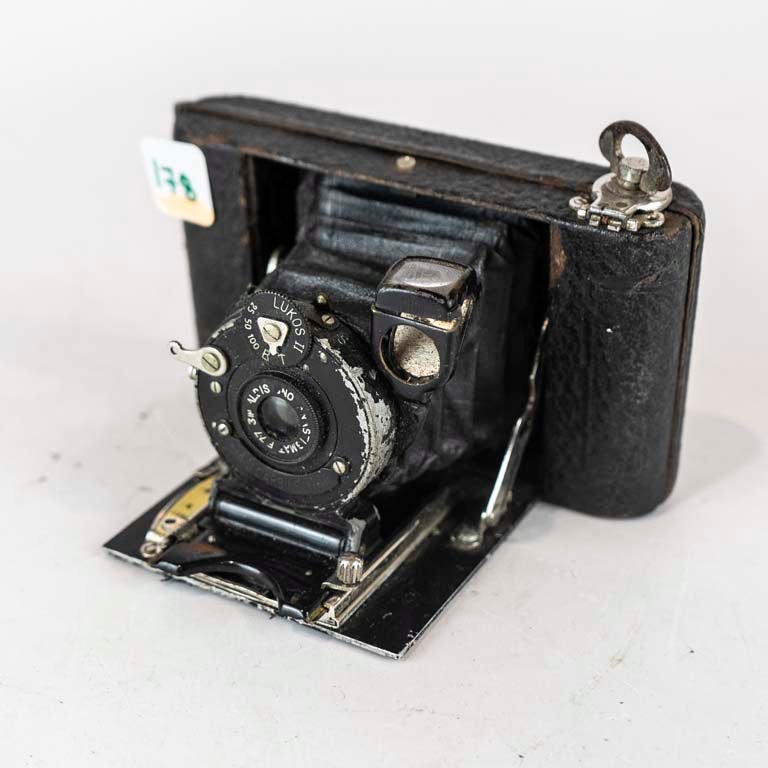 Item 2110588 - Image 0