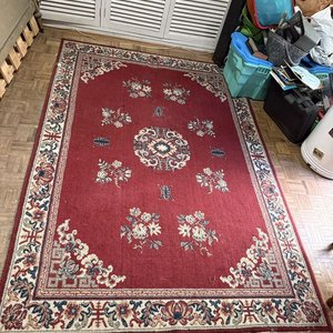 Lote anterior: Alfombra Oriental Roja con Diseños Florales y Geométricos