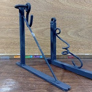 Lote anterior: Par de Ménsulas de Herrería Artesanal para Colgar Macetas