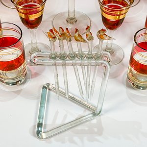 Conjunto de 24 Piezas de Cristalería Rubí y Dorado: Copas de Champaña, Vino, Vasos de Licor y Pinchos - imagen 2