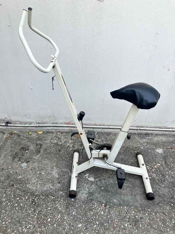 Bicicleta Ergométrica Fija "Motociclo"