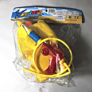 Pack de 4 Mochilas con Pistolas de Agua para Niños - imagen 3