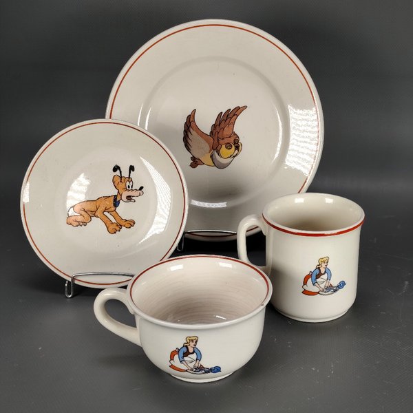 Juego de Loza Alemana Infantil con Personajes: Taza, Plato y Cuenco - imagen 1