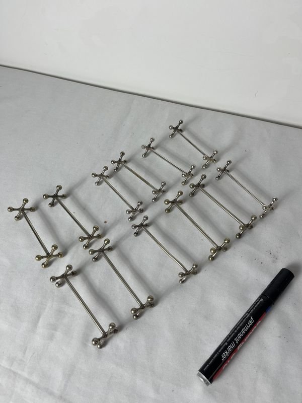 Juego de 12 Posa Cubiertos Antiguos